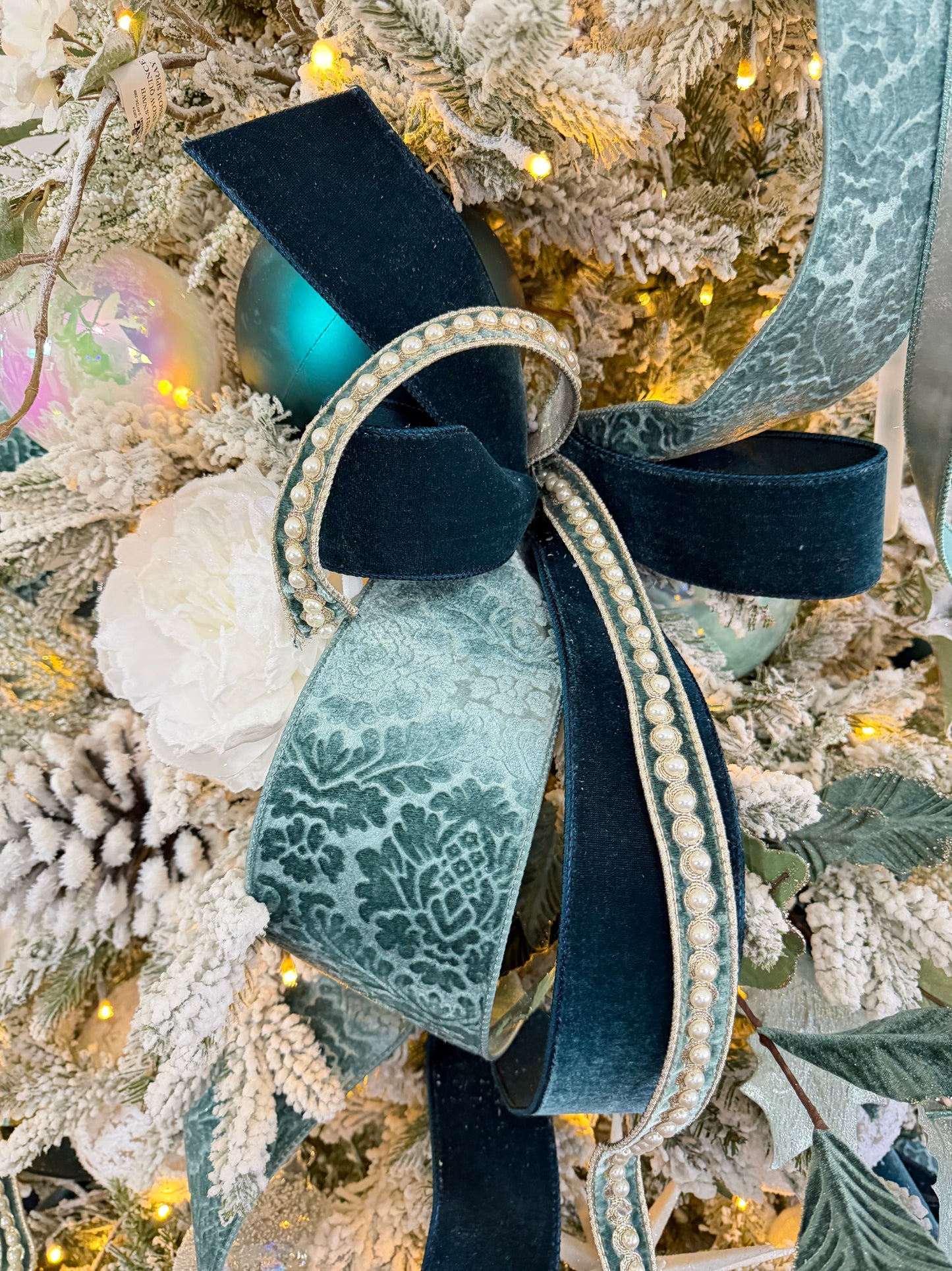 Pearl Borders Ribbon