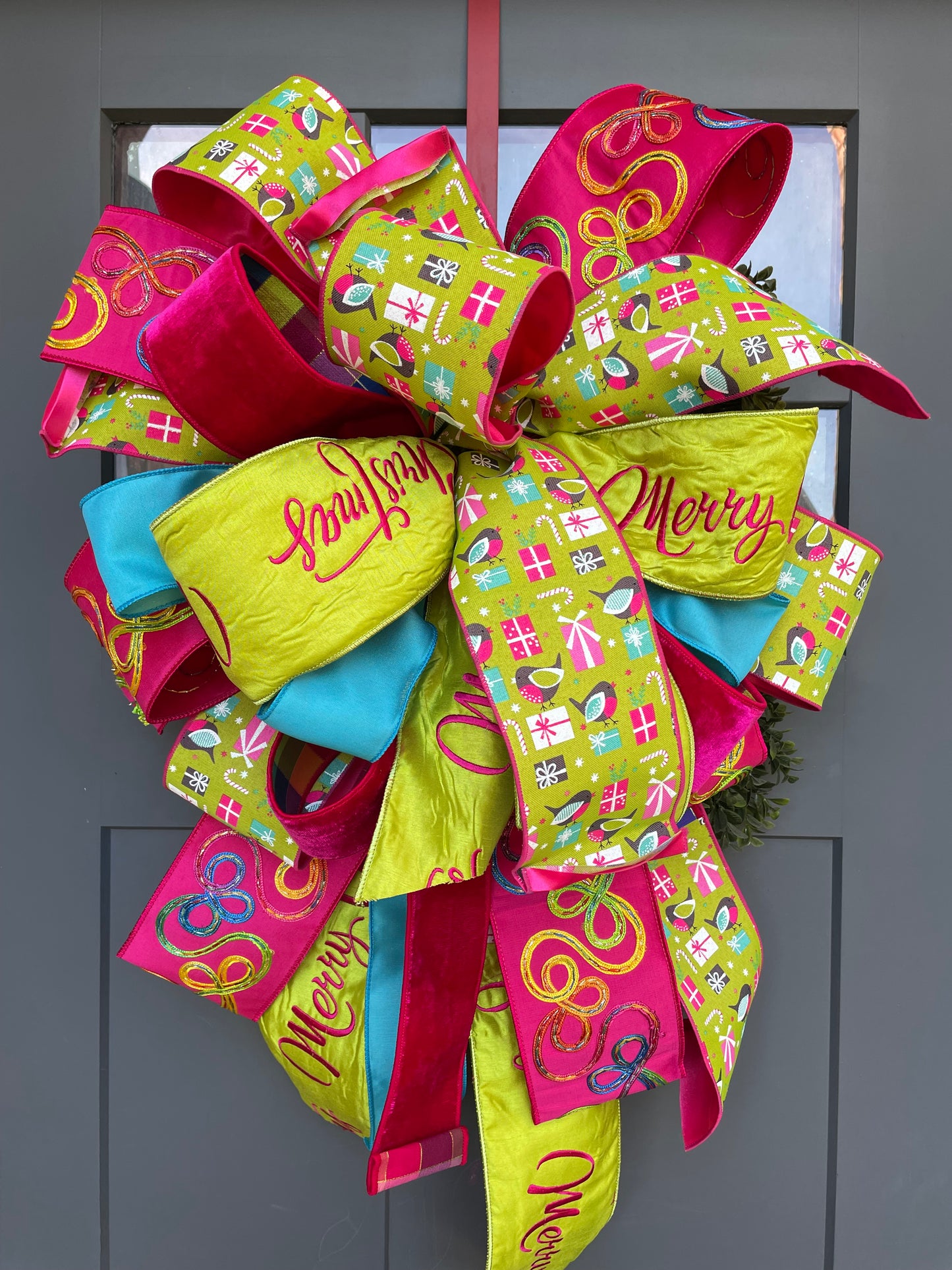 Holiday Hand Tied Bows