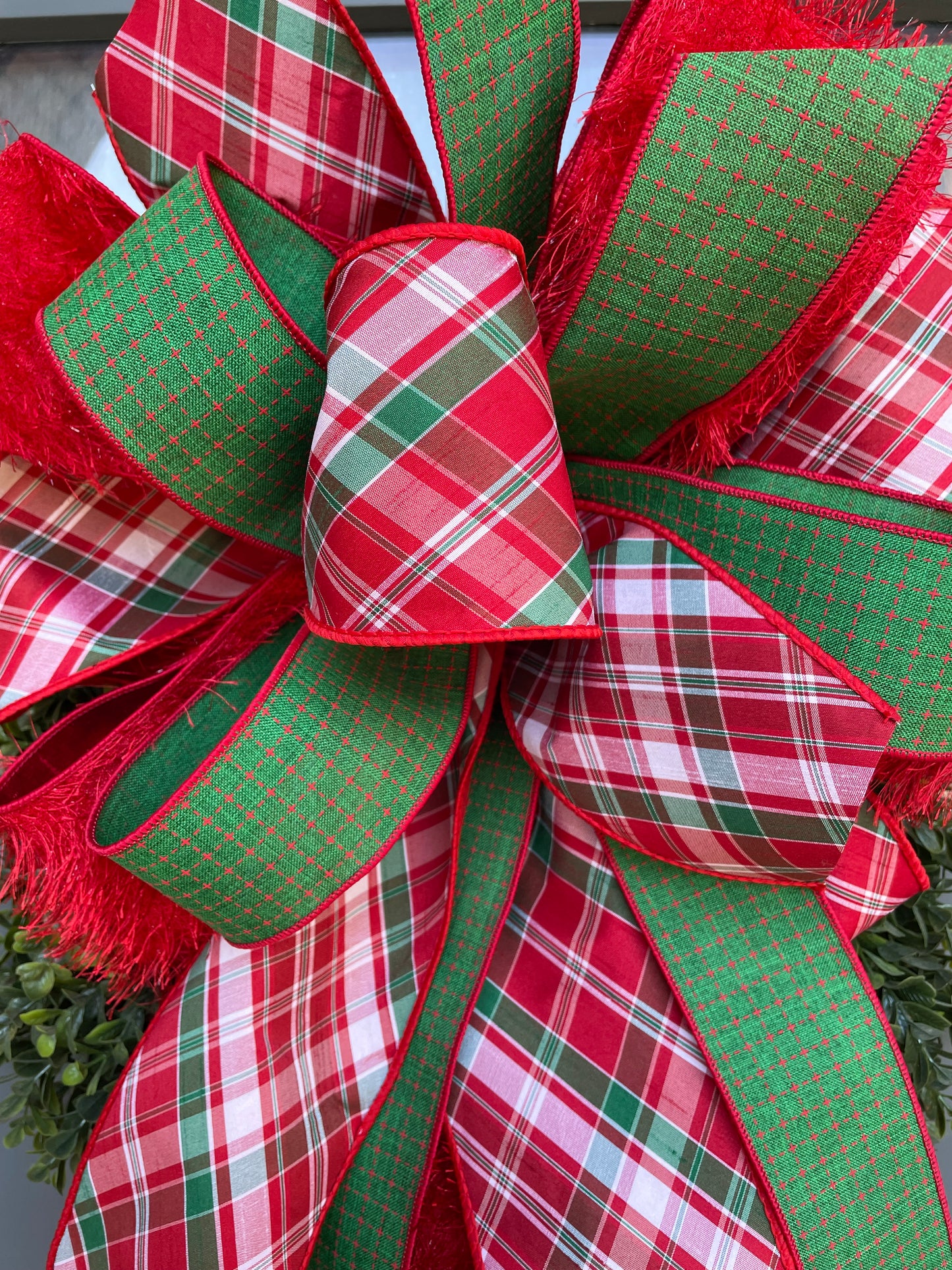 Holiday Hand Tied Bows