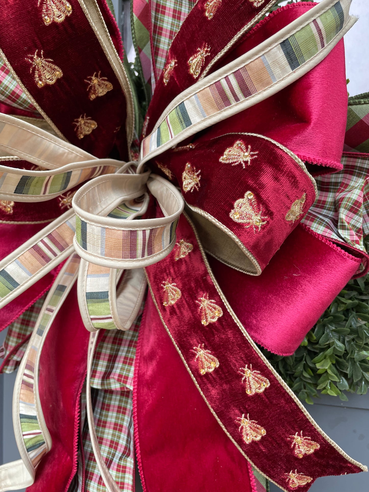 Holiday Hand Tied Bows