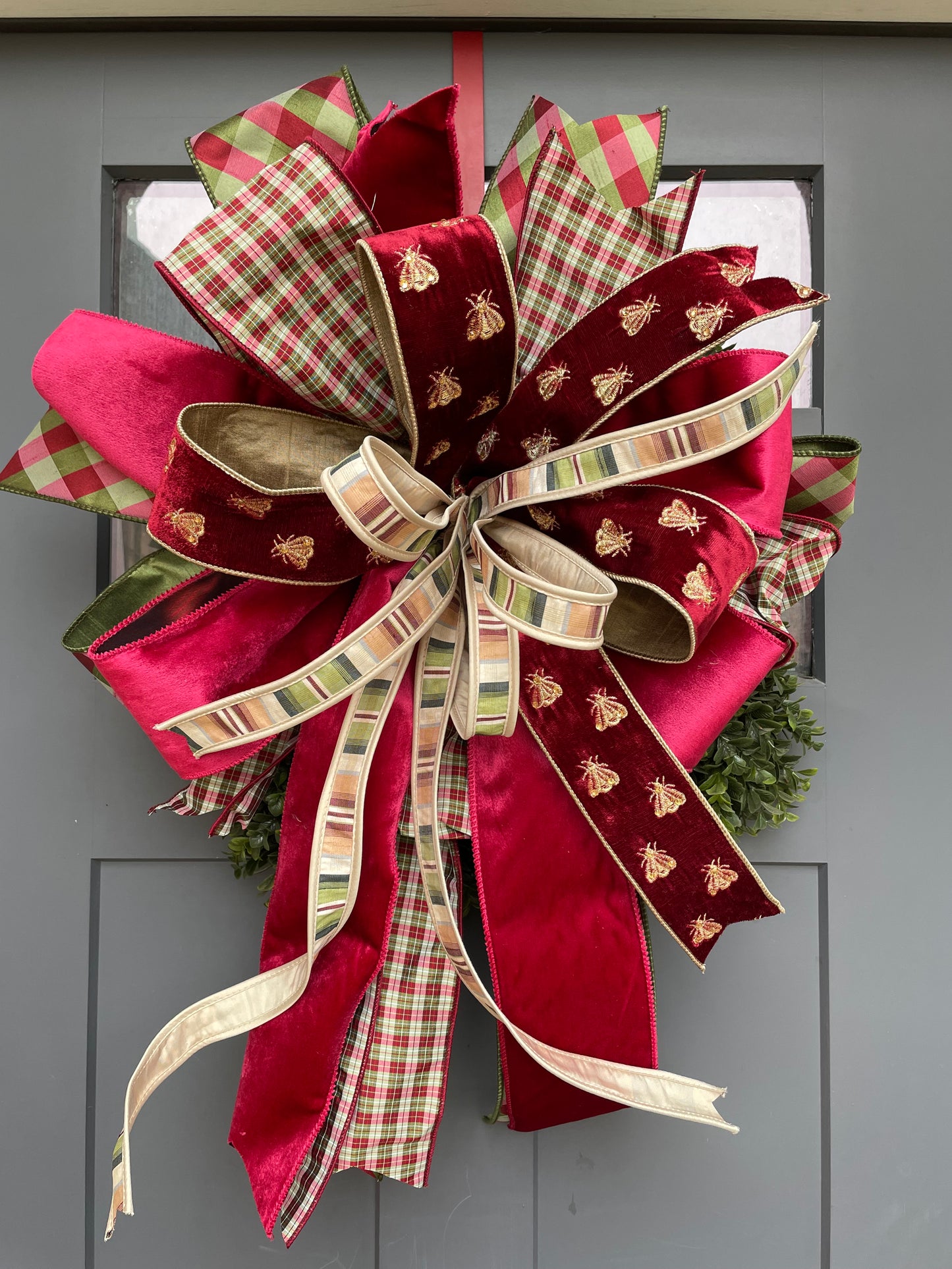 Holiday Hand Tied Bows