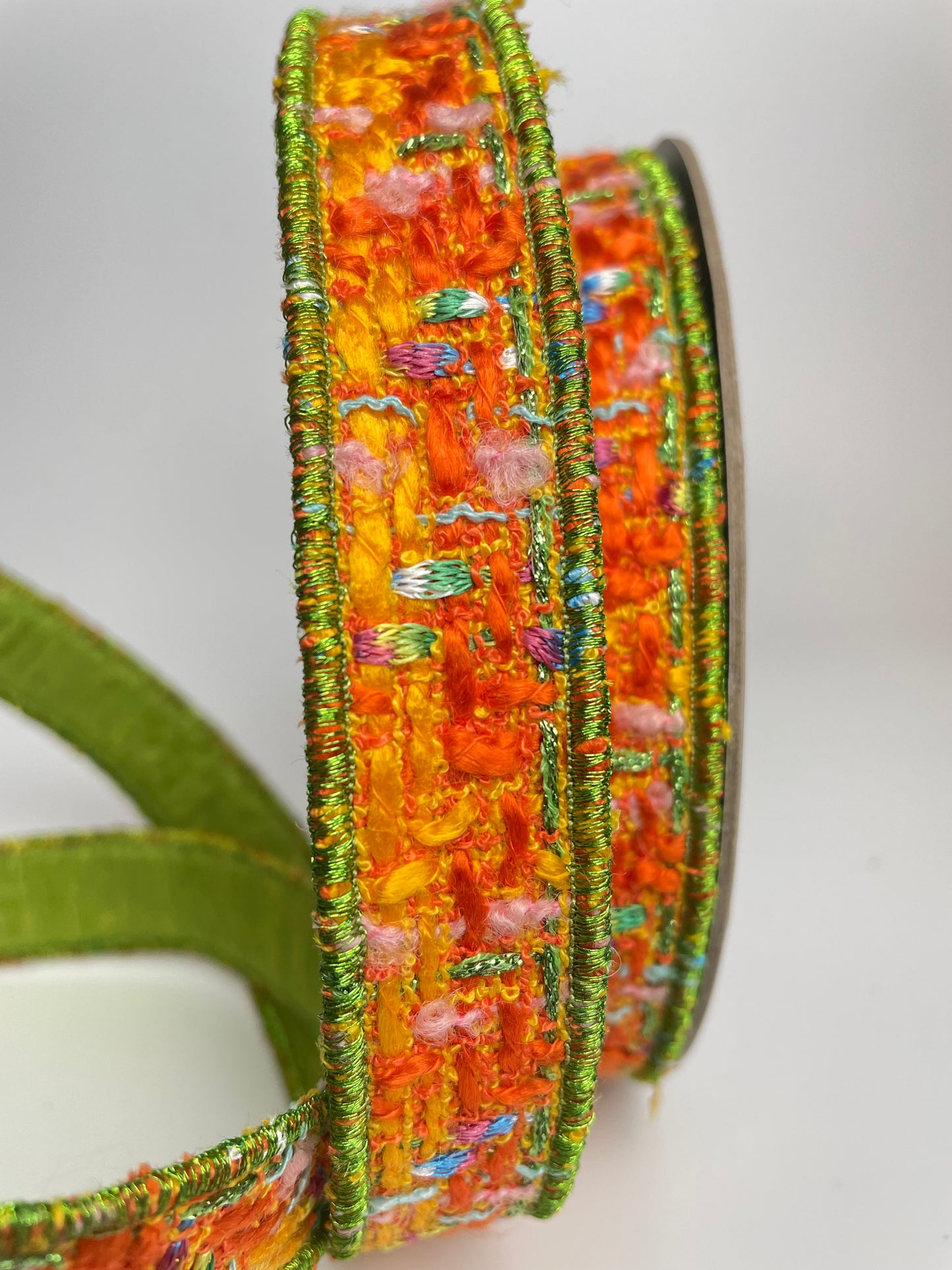 Festive Boucle Ribbon