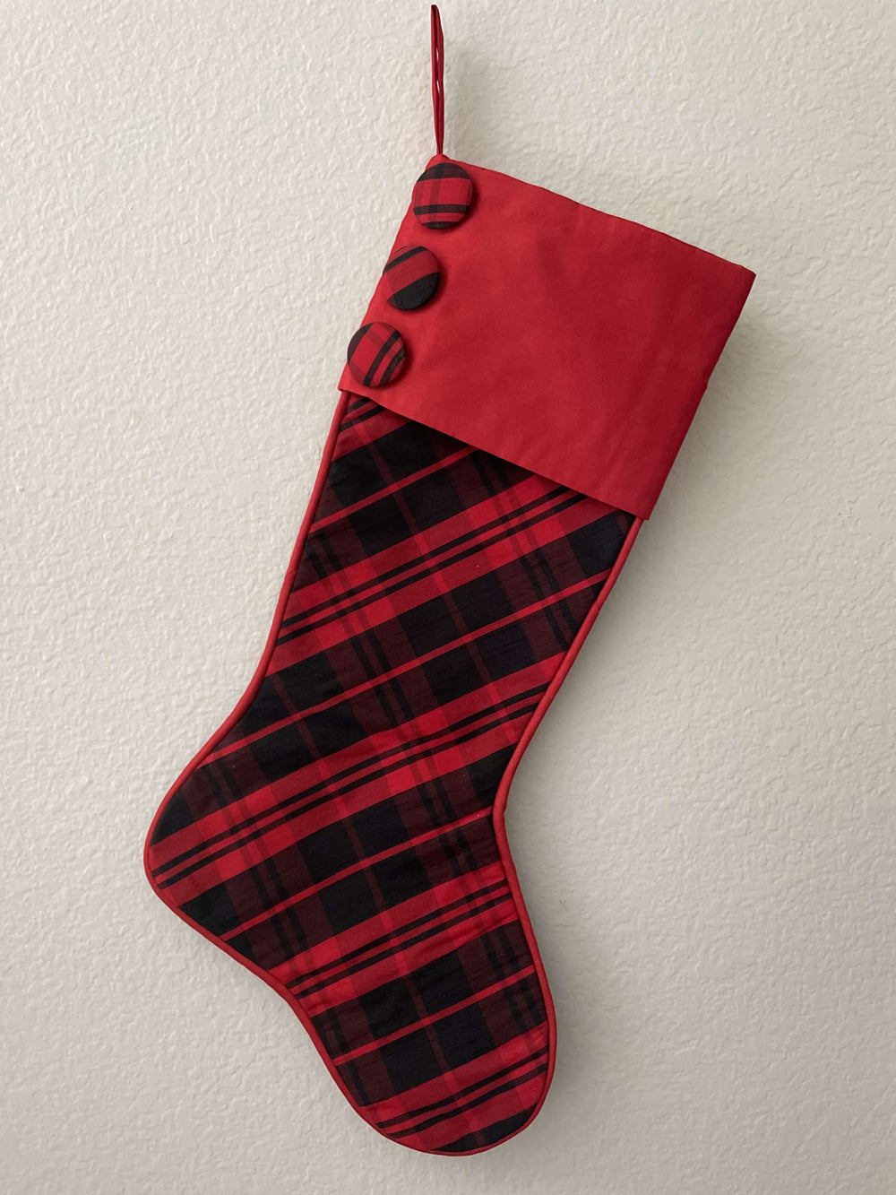 Large Check Stocking - Red/Black