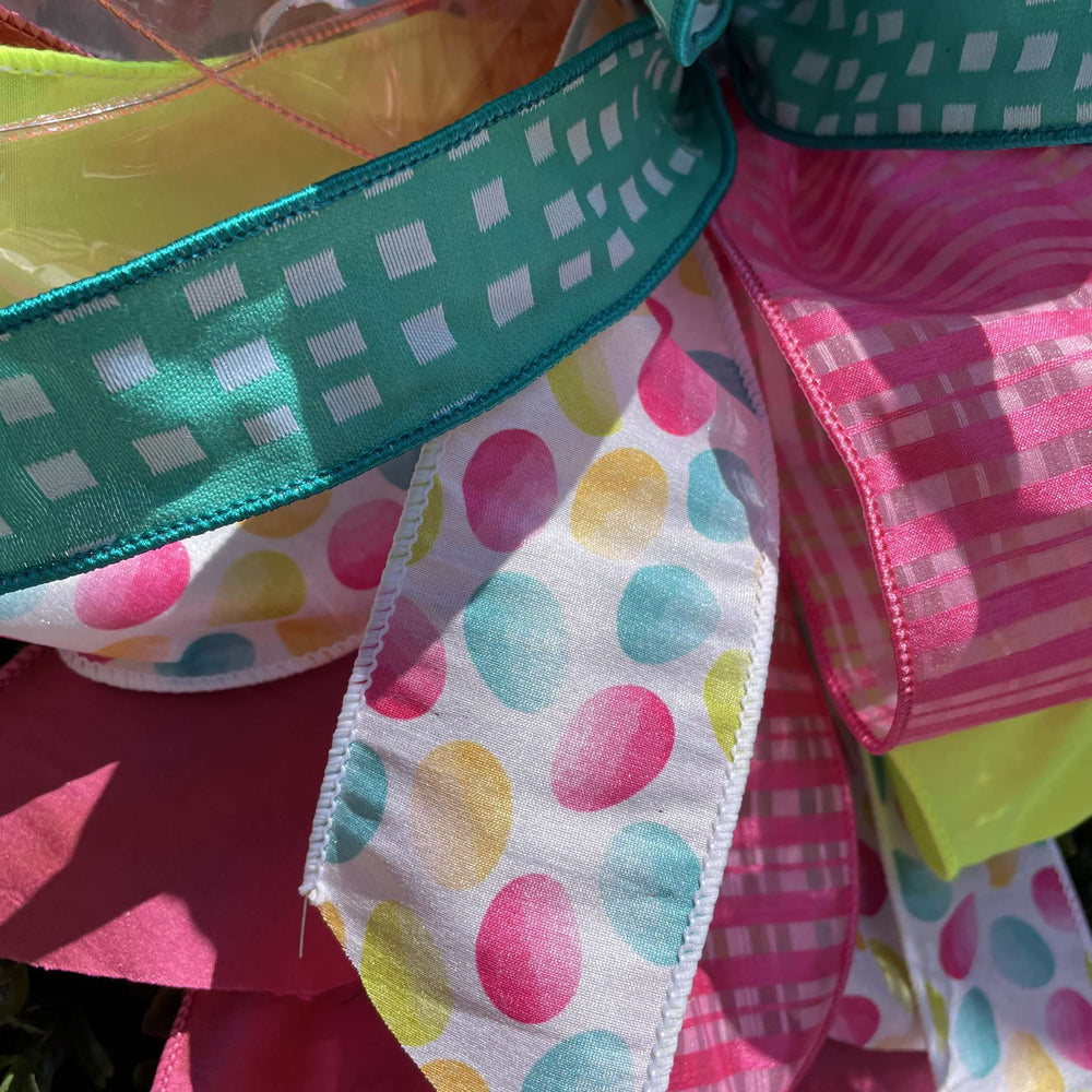 
                      
                        Polka Dot Plaid - Designer Ribbon Bow
                      
                    