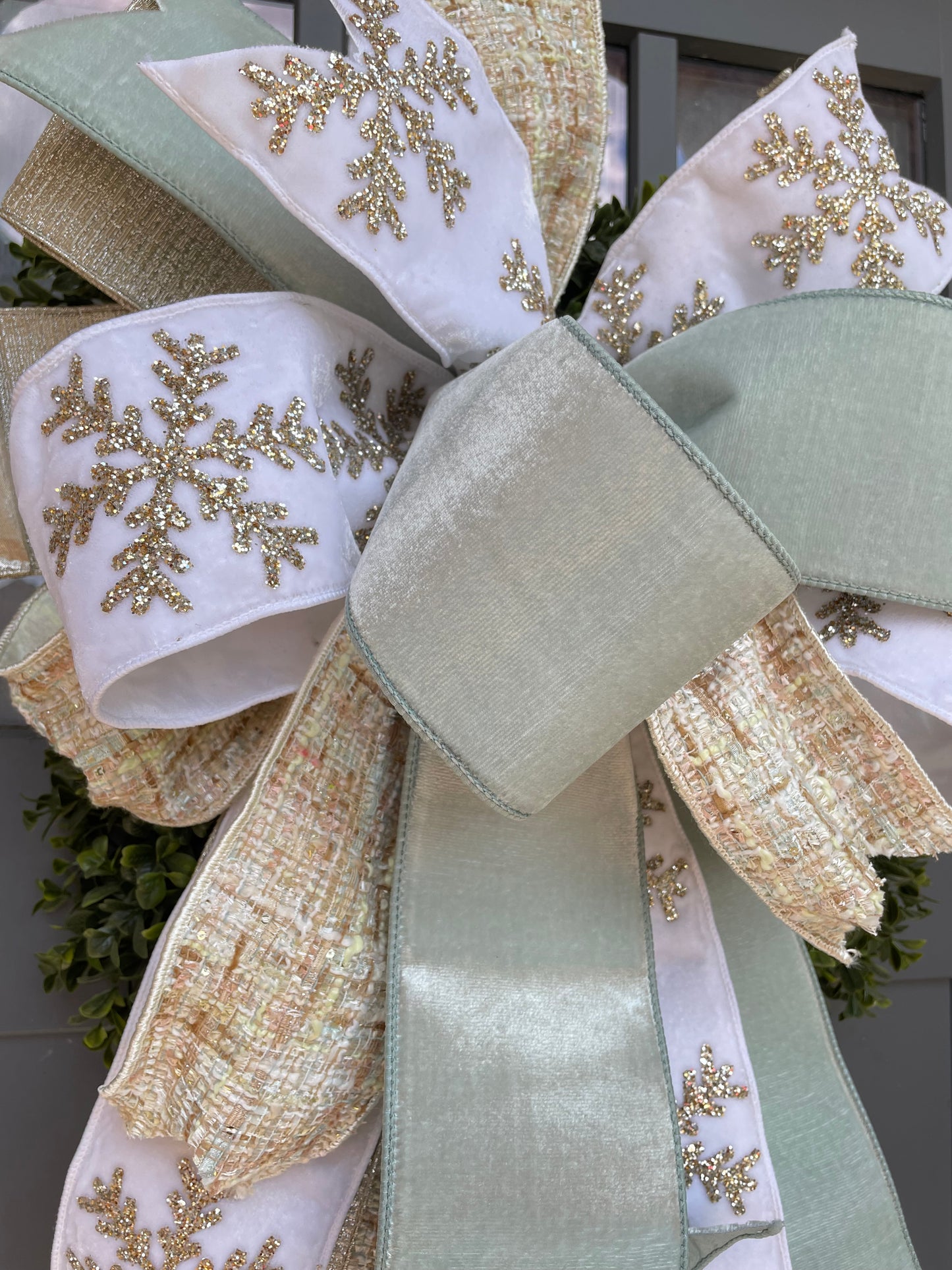 Coco Snowflakes - Designer Ribbon Bow