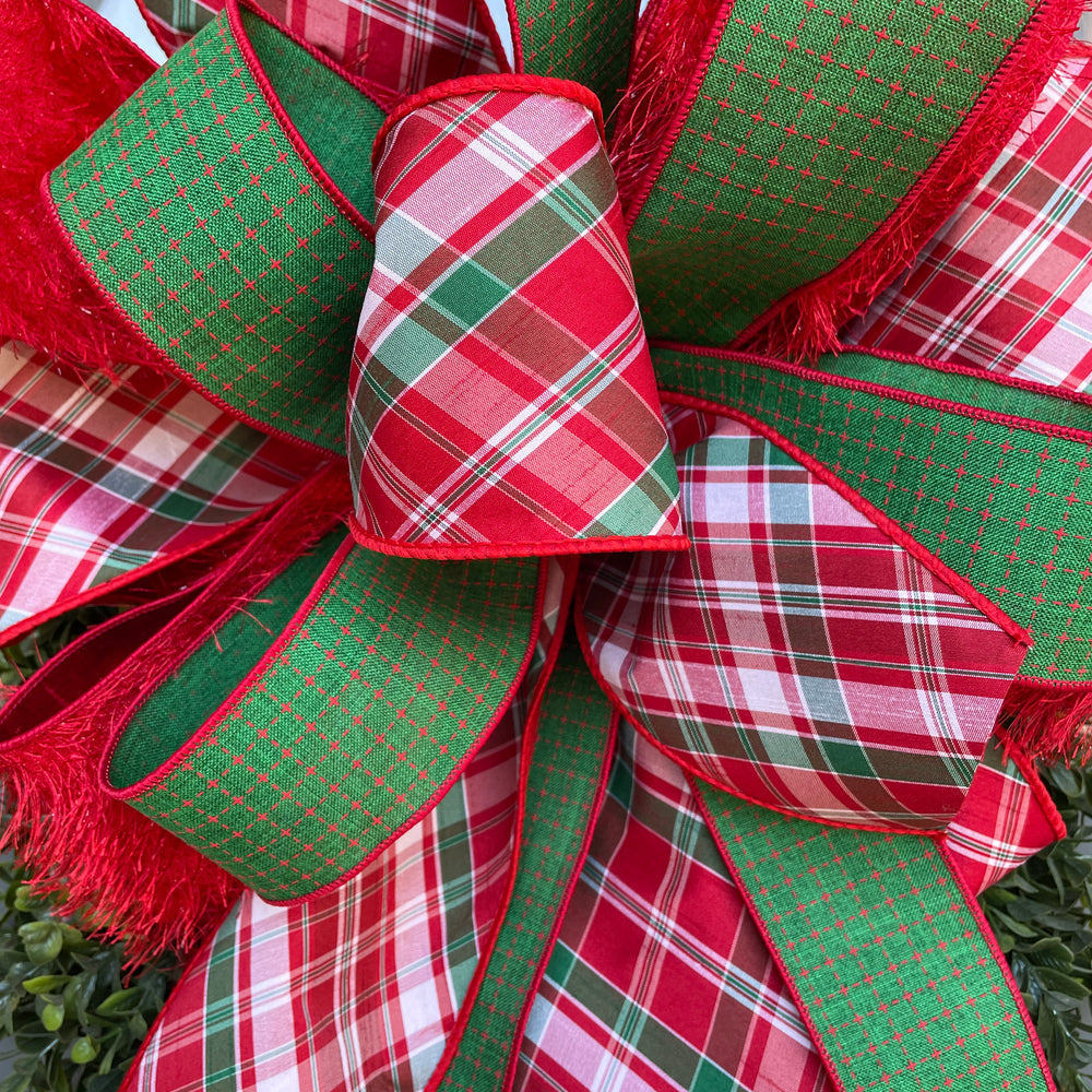 
                      
                        Holiday Hand Tied Bows
                      
                    