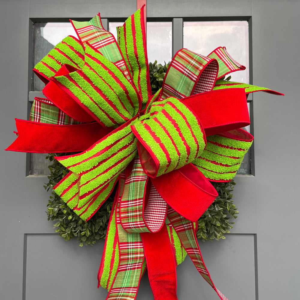 
                      
                        Holiday Hand Tied Bows
                      
                    